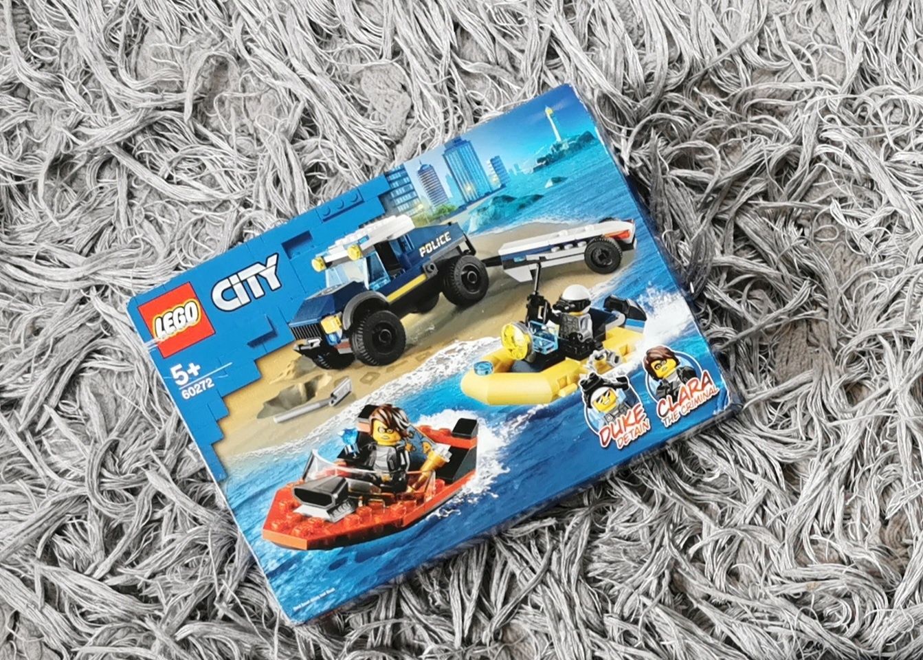 Lego city model 60272 Transport łodzi policji specjalnej