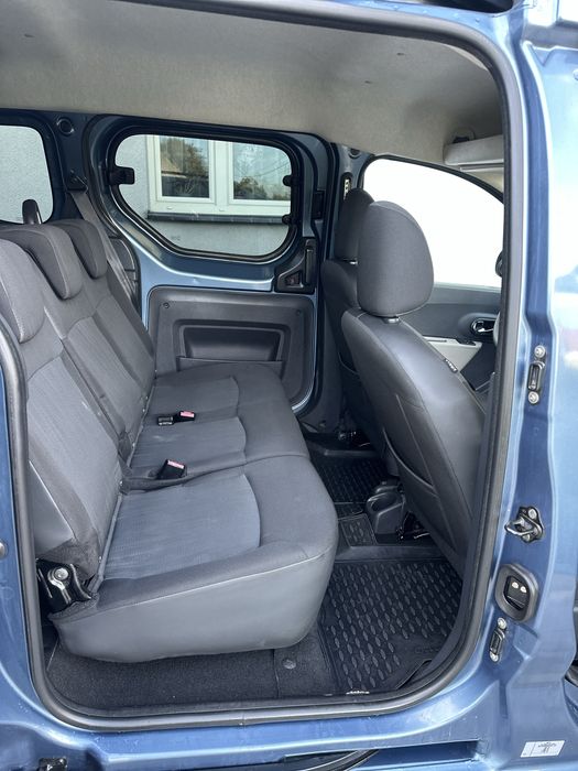 Dacia Dokker 1.2 ben 2013 rok