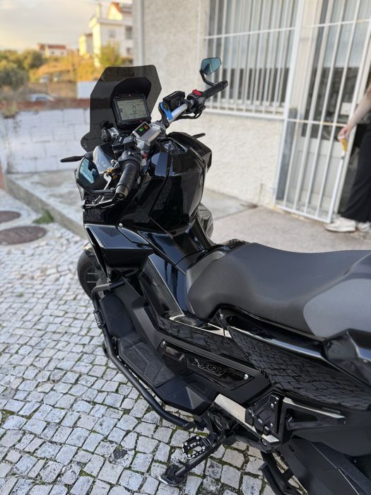 Honda xadv 750 muitos extras
