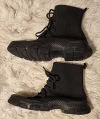 Czarne Sneakersy Born2Be rozmiar 40