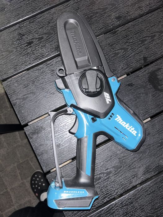 Makita DUC101Z pilarka lancuchowa akumulatorowa ltx 18V bl motor