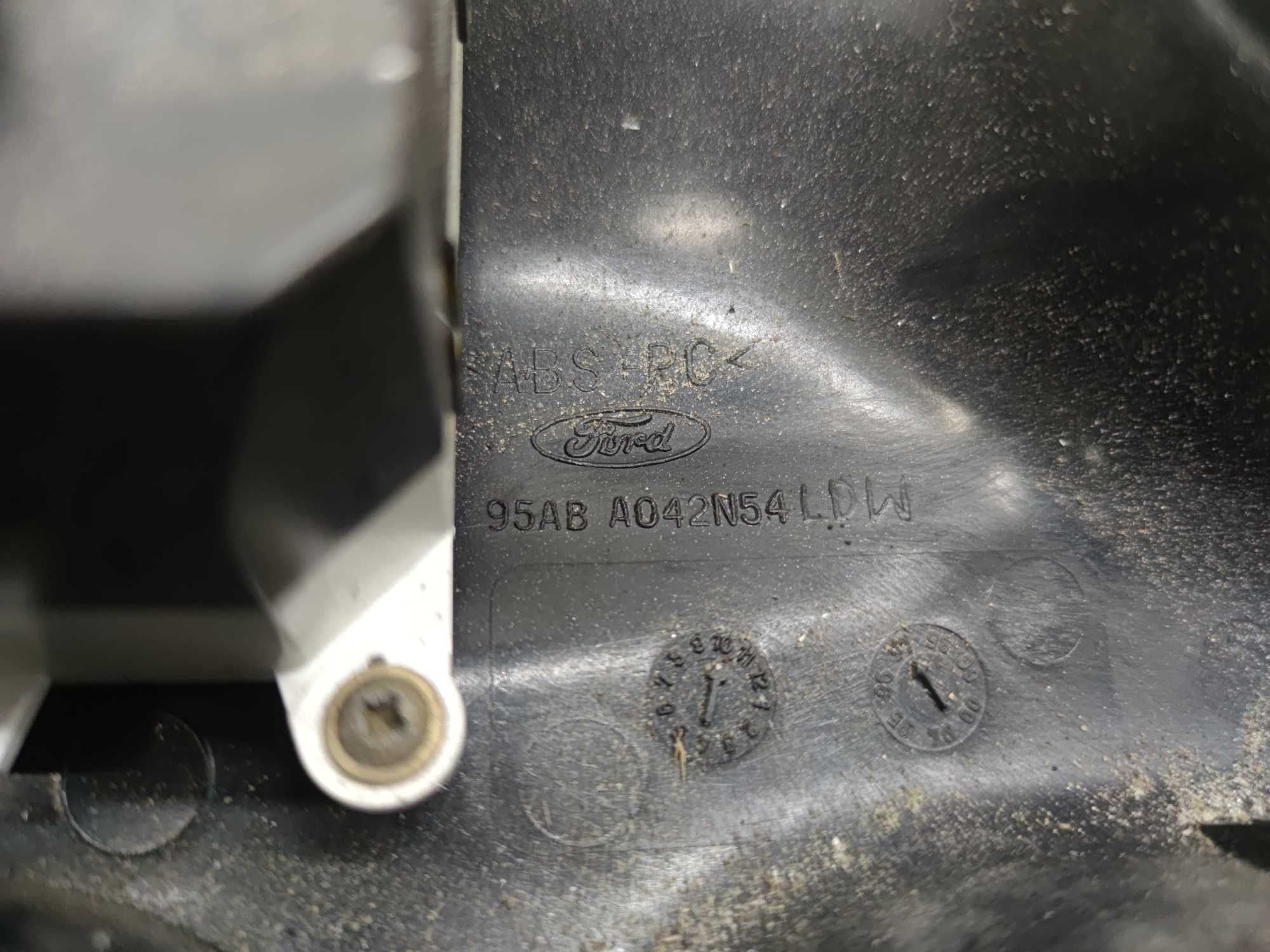 Ford Eskort 91-00 Panel Obudowa Licznika