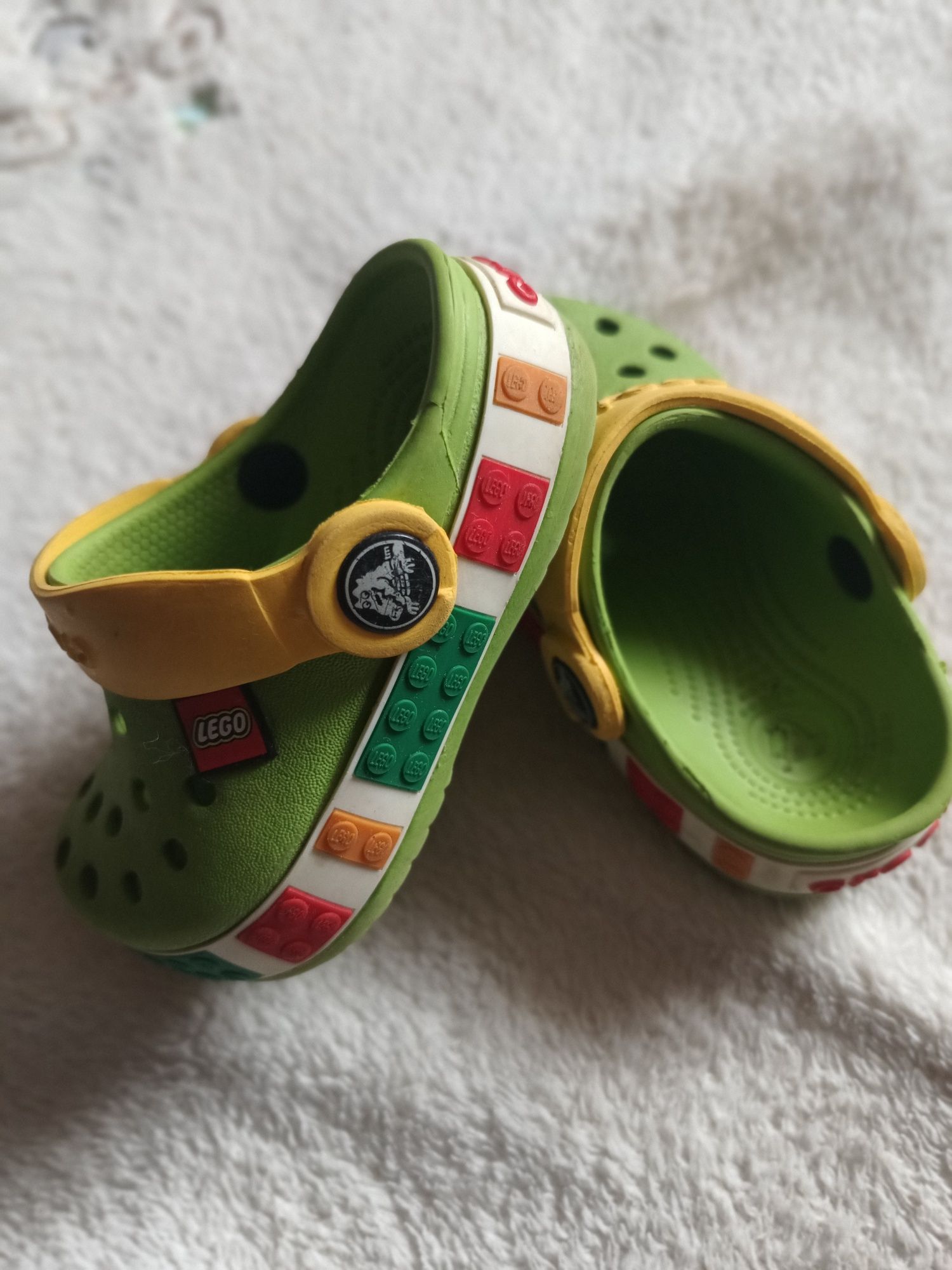 CROCS LEGO klapki c6-7 (22-24)