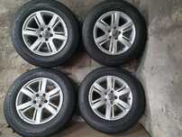 Felgi alu VW Amarok T5 T6 Multivan R17 5x120 opony 245/65R17 7mm