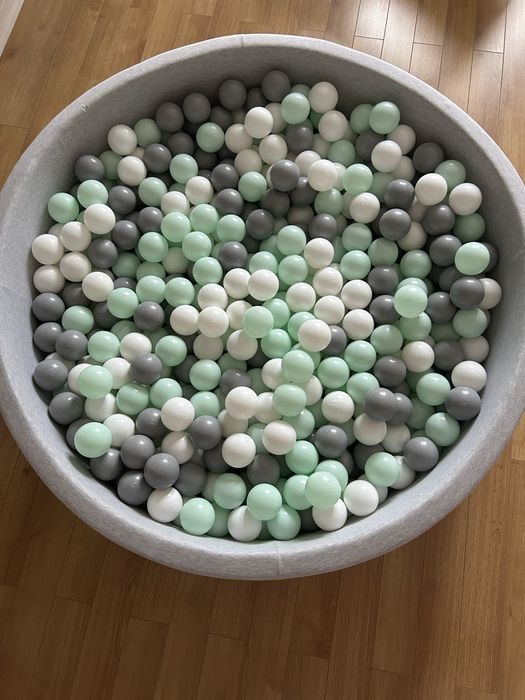 Basen z kulkami, duży