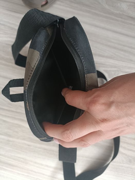 Saszetka ,nerka adidas