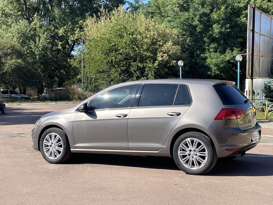 Volkswagen GOLF 7