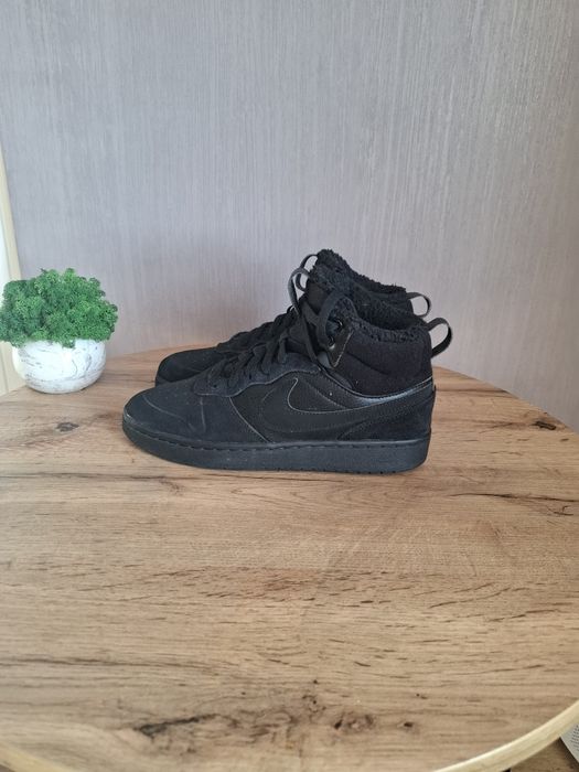 Зимние кроссовки Nike 40р, чёрные замшевые хайтопы, ботинки