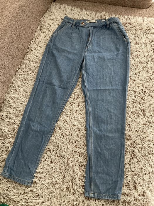 Niebieskie spodnie jeansy dzinsy mom boyfriend wysoki stan house m/38