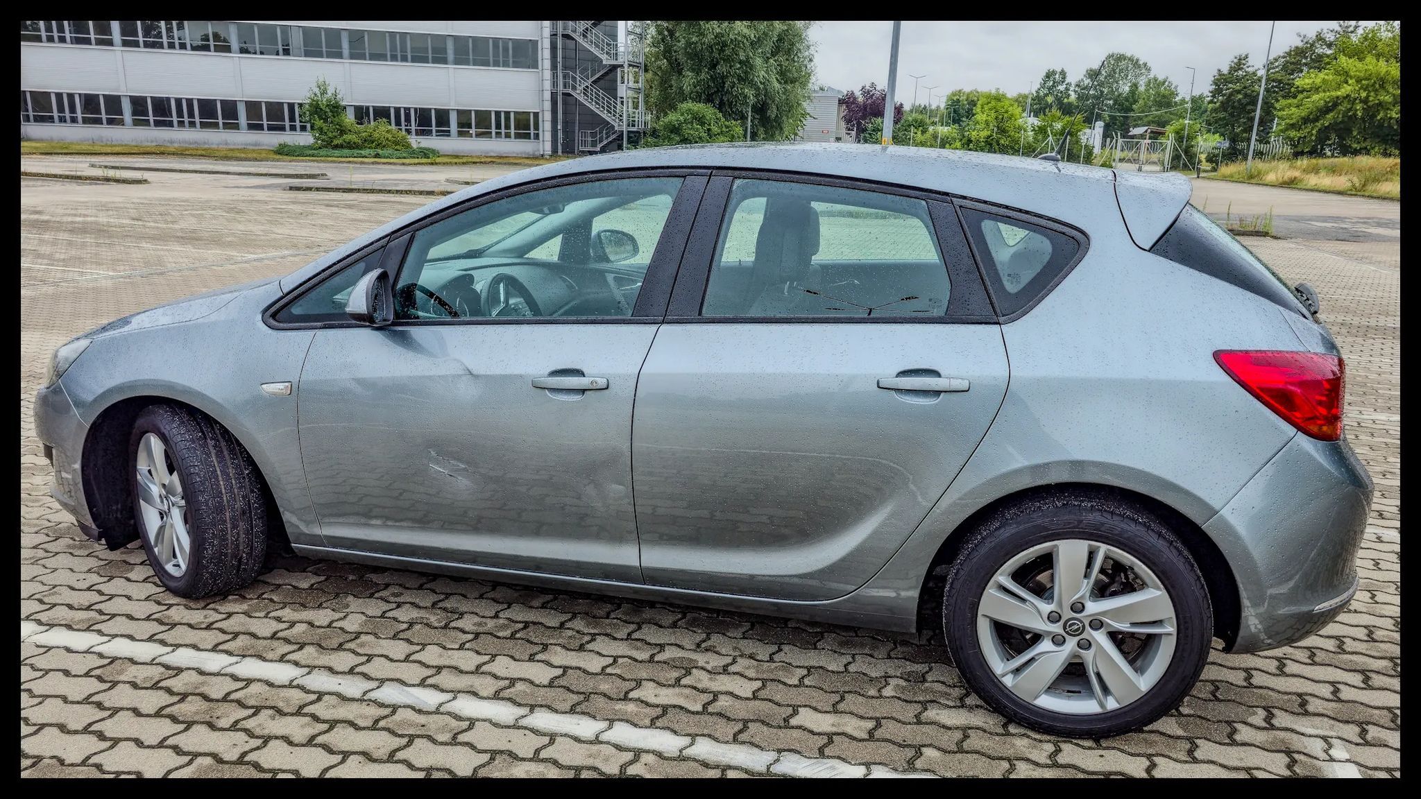 Opel Astra Opel Astra J 1.4 Turbo LPG 140 KM – fabryczny gaz LandiRenzo