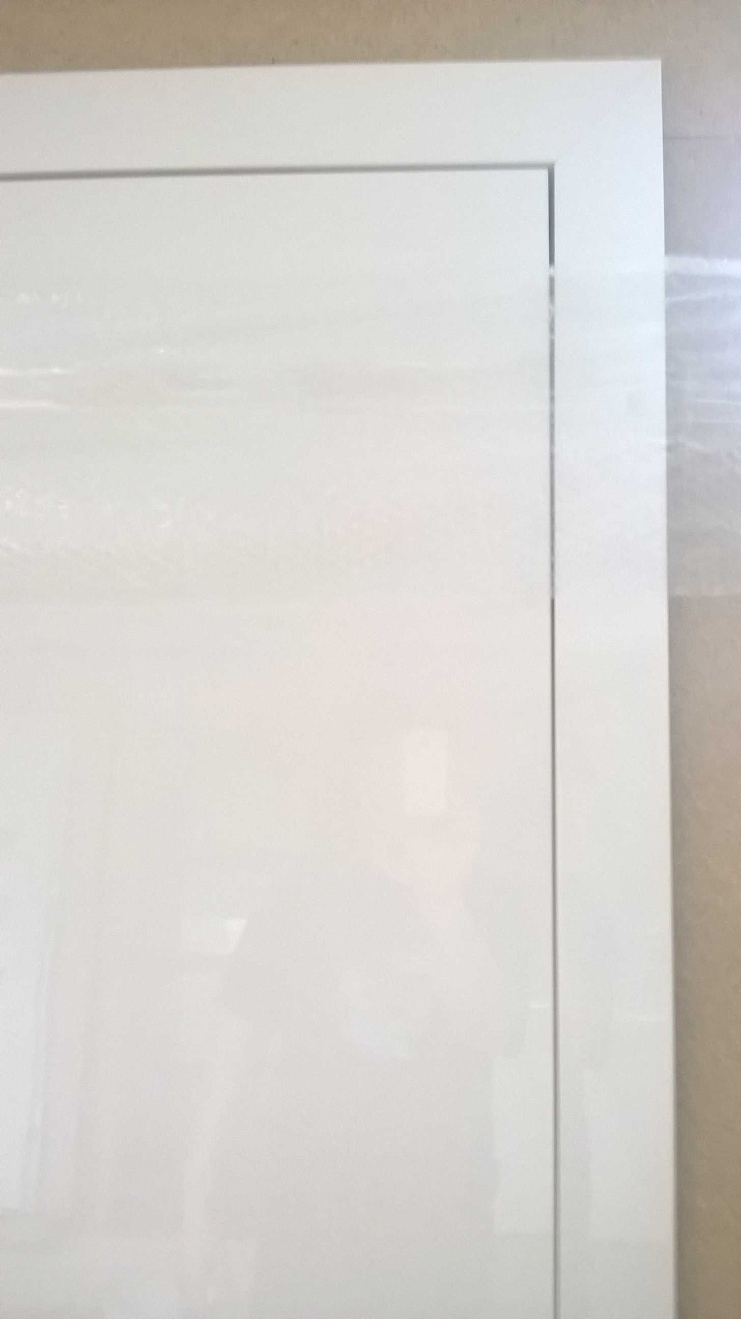 Drzwi dre bezprzylgowe laminowane połyskowe kompletne z futryną