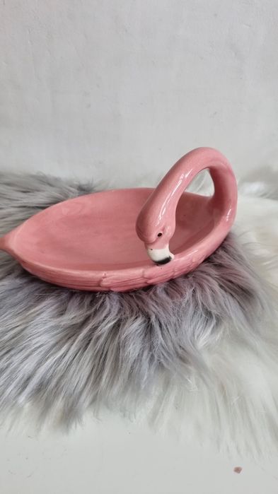 Miska Flaming Home&You