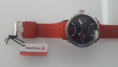Vendo relógio quartz silicone Reebok Flashline multi novo,sem garantia