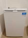 Trzyszufladowa zamrażalka marki Beko 90L