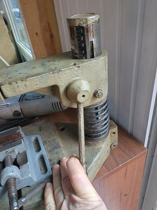 Стойка под дрель СССР+ тиски