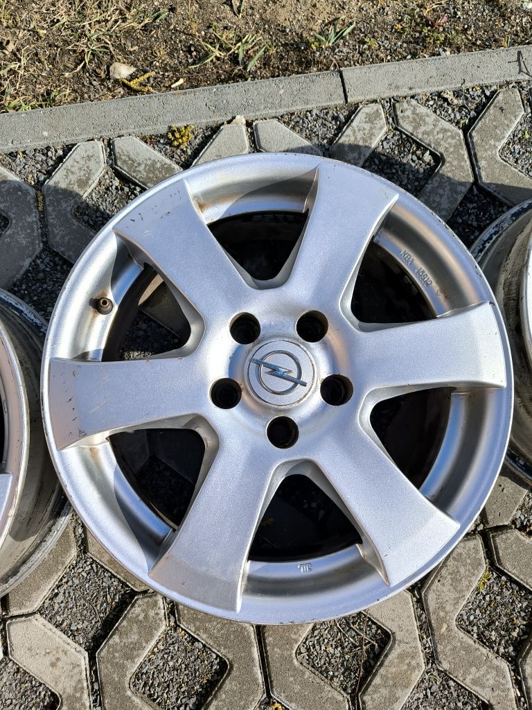 Felgi aluminiowe opel vectra astra 5x110 r16 alutec