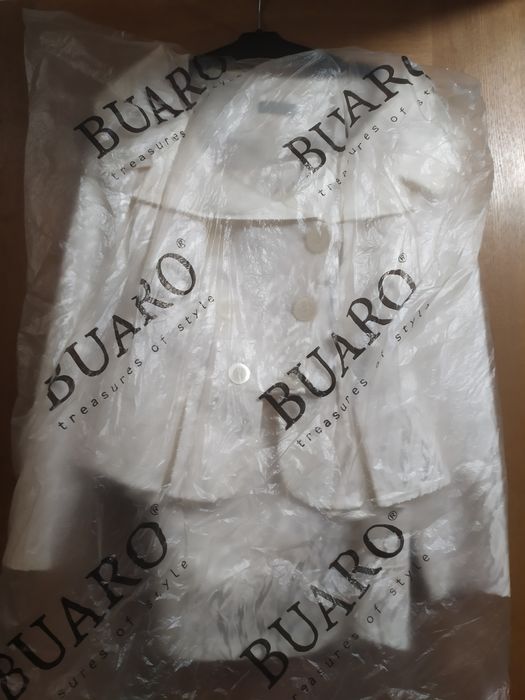 Святковий жіночий костюм від фірми JL - Buaro