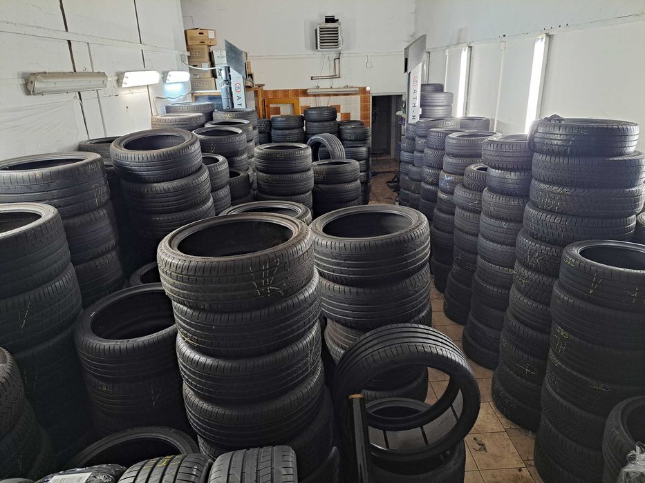 Opona 225/65/16 c Michelin Agilis 3