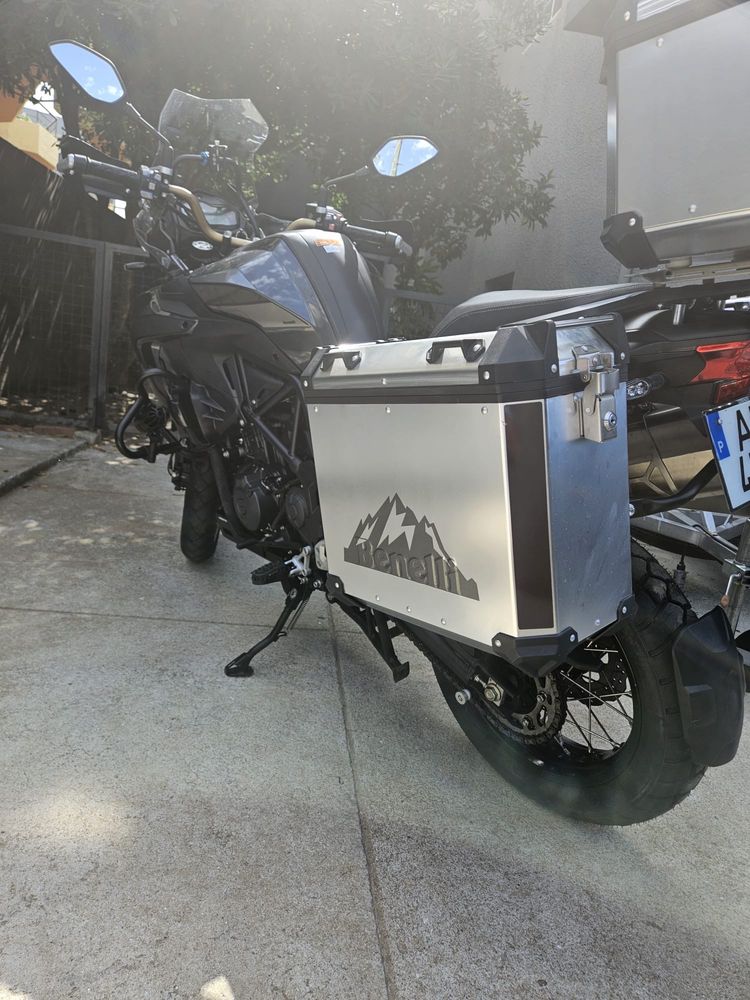 Benelli trk 502x
