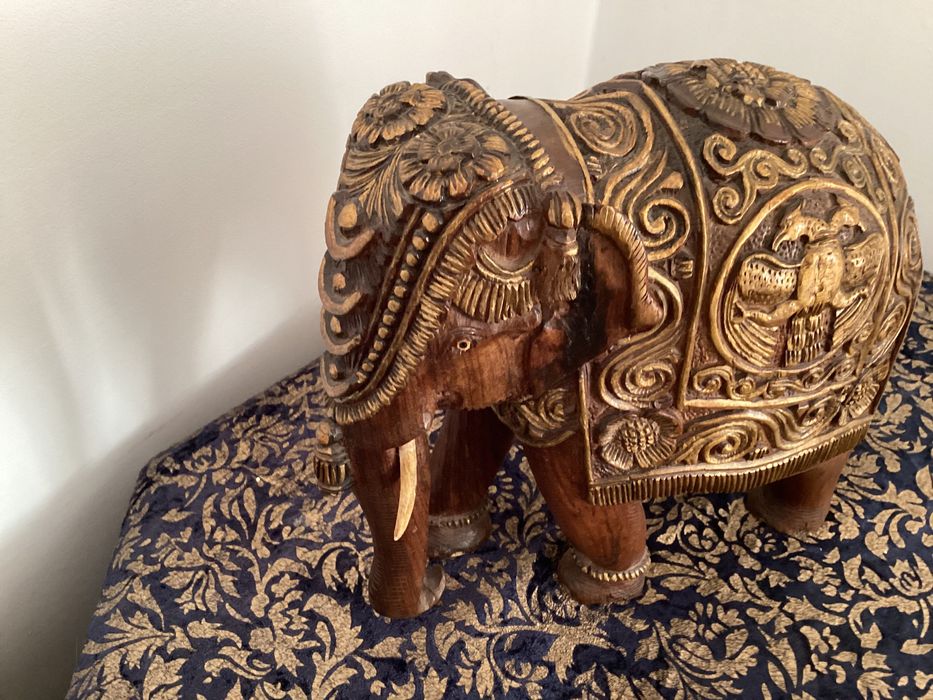 Słoń złocony RZEŹBA drewniana dł. 33cm
