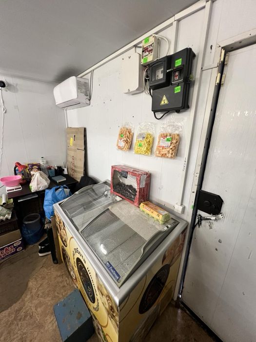 Продуктовий кіоск