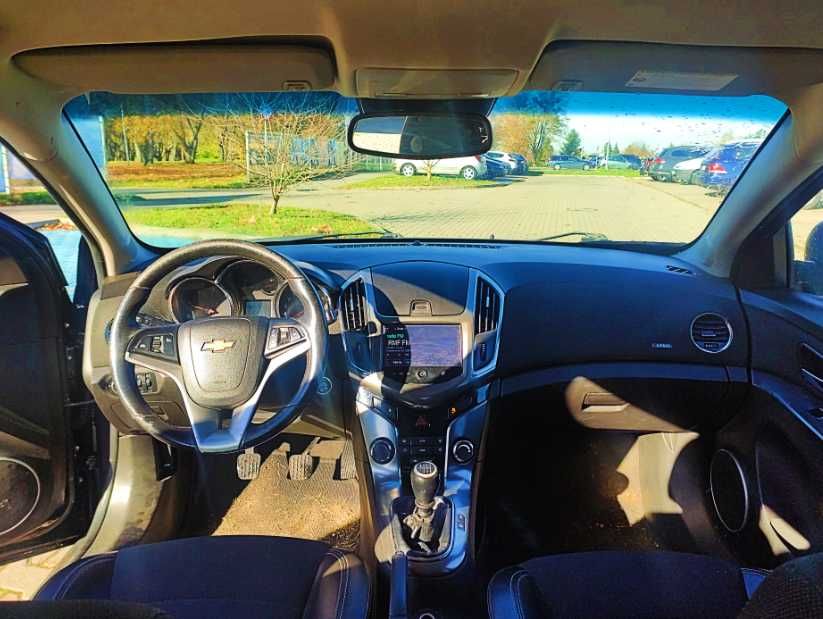 Chevrolet Cruze Polift 2014 1.7 Vcdi 130 KM Full Opcja lub zamienię
