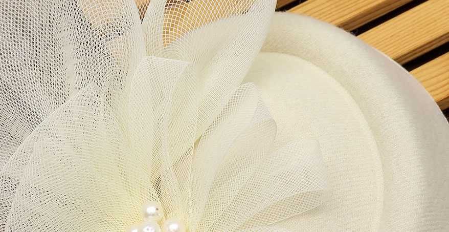 Toczek ślubny #3 fascynator ozdoba do włosów topper z perłami ecru