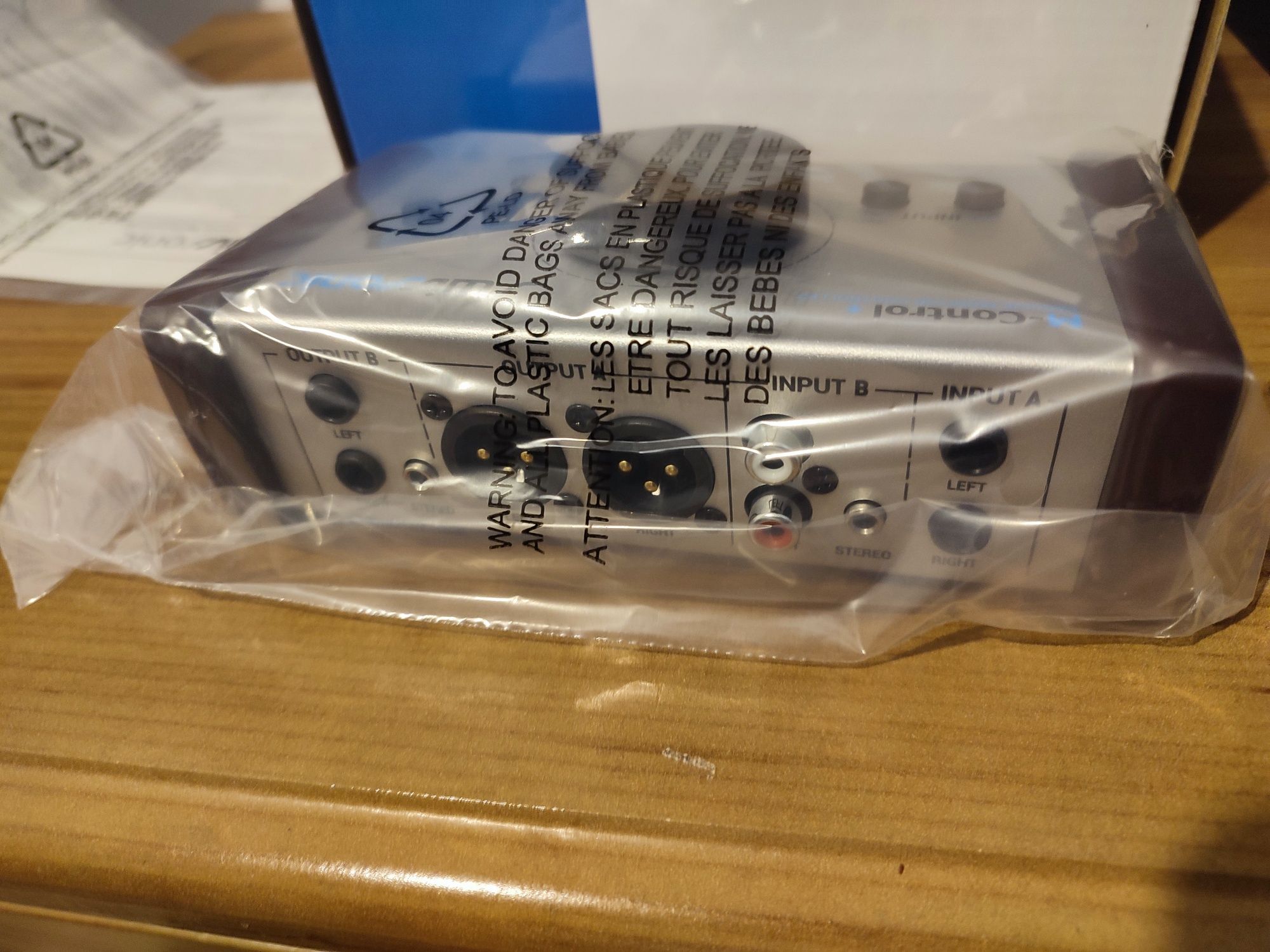 Kontroler odsłuchu Swisssonic M-Control+