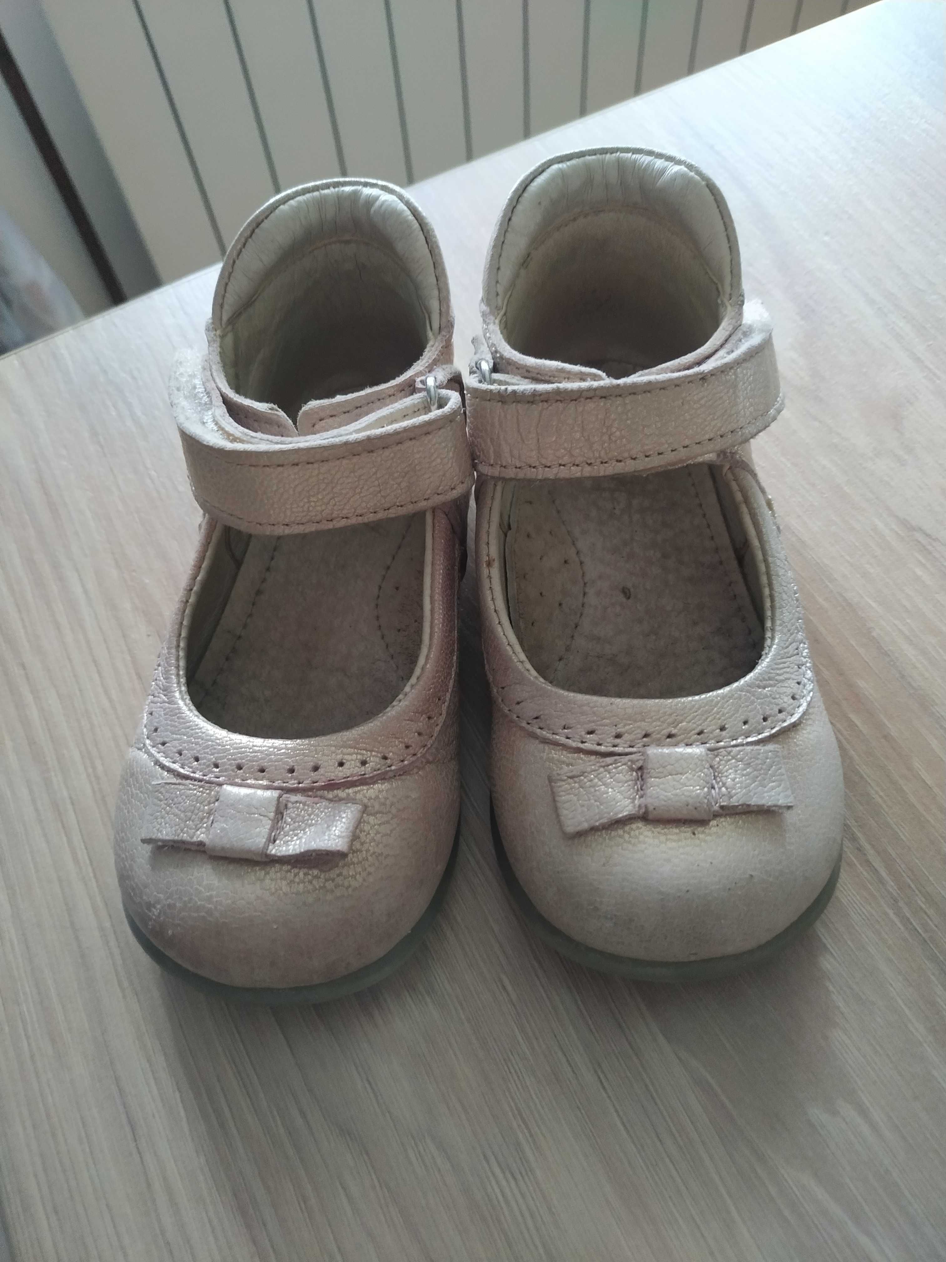 Buty 21 Emel dla dziewczynki