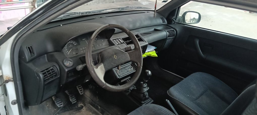 Renault Clio 1.9d