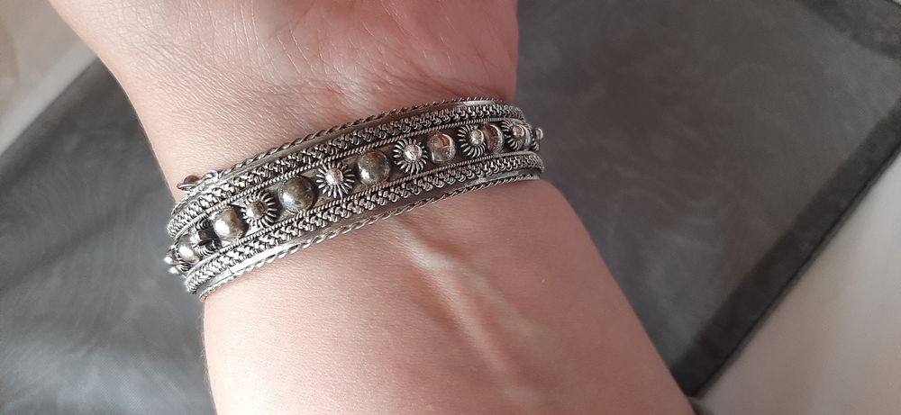 Vdndo escrava lindíssima em prata 925, trabalho manual português