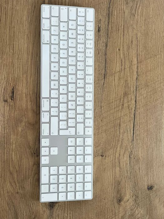 Apple Magic Keyboard (MQ052Z/A)
