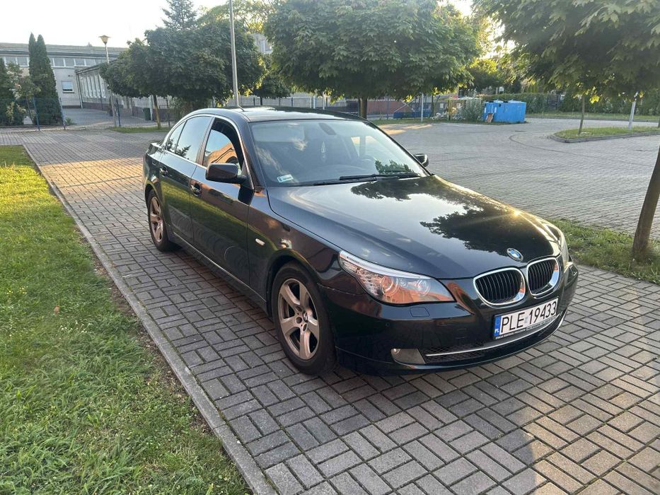 bmw 5 sedan Lift automat navi ksenon mozliwa zamiana!!!