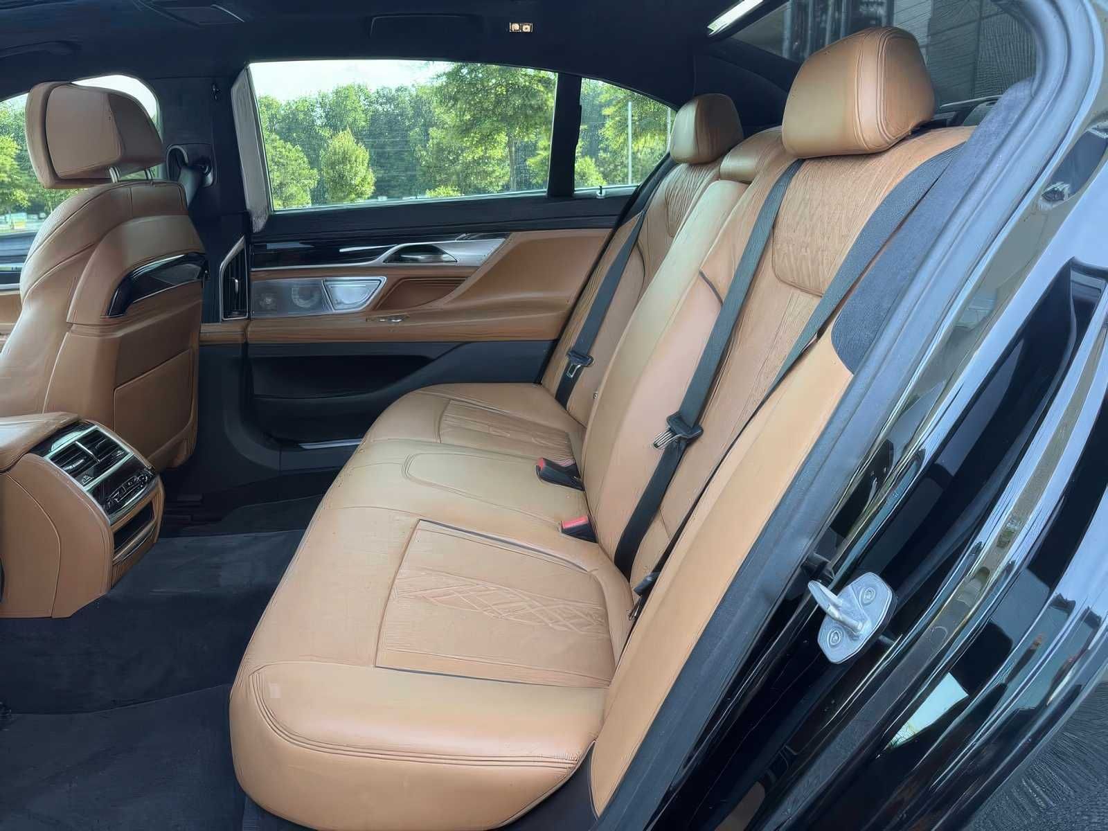 2019 BMW 7 Series 750i