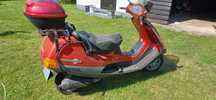 Skuter Piaggio Hexagon 125