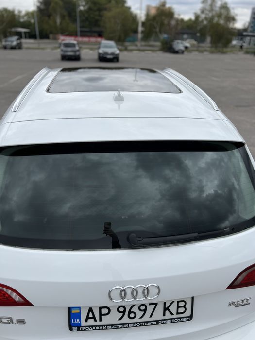 Audi Q5 Premium Plus Quattro