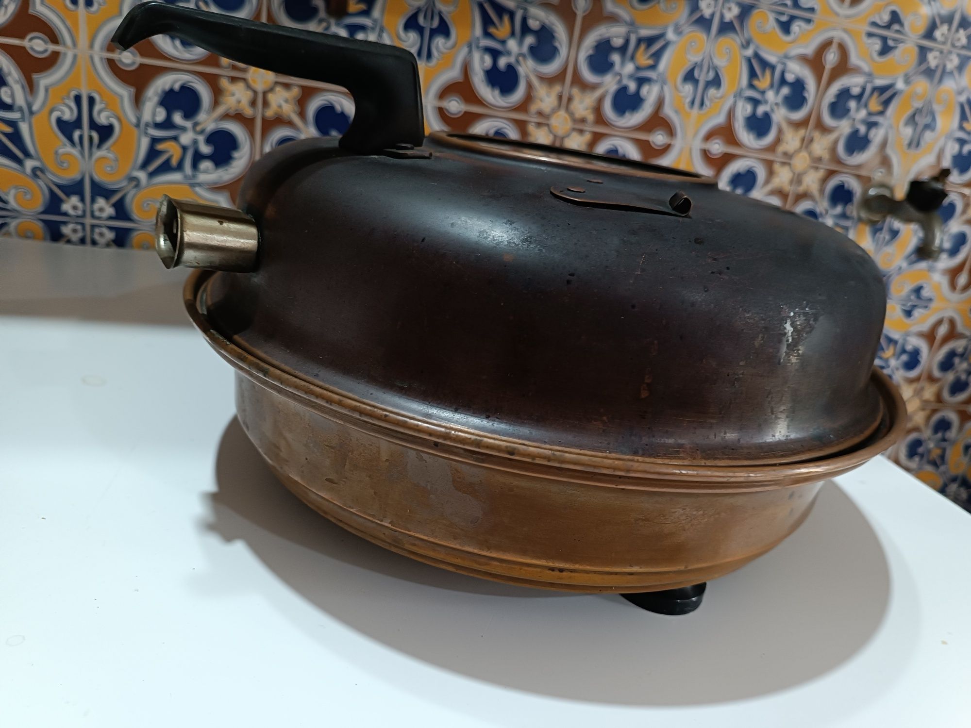 Cloche acobreada