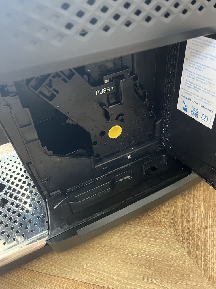Ekspres do kawy Philips EP2231/40 LatteGo