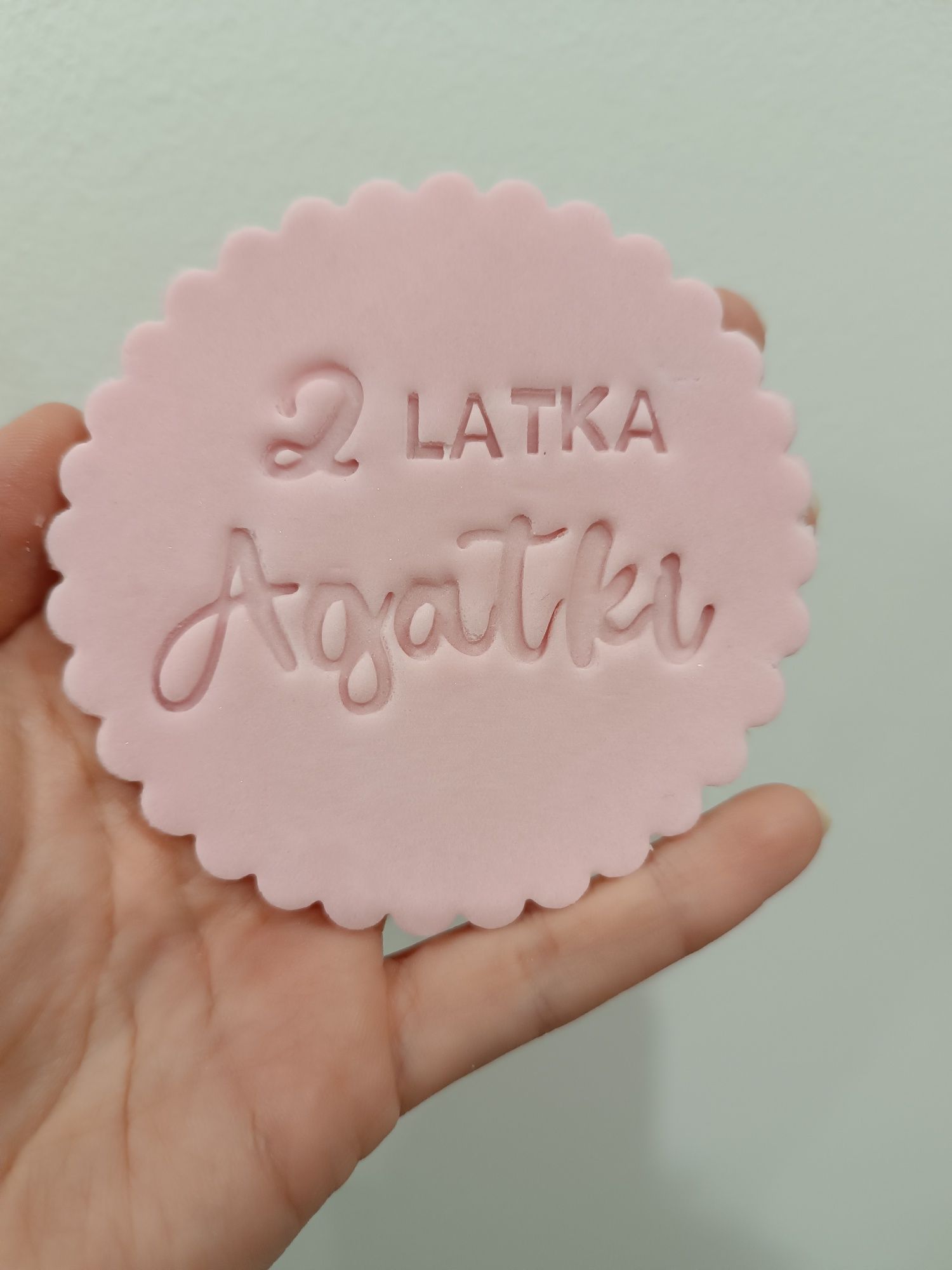 Napis na tort topper