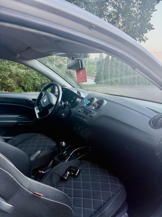 Seat Ibiza IV 1.2 TDI 75KM | Tempomat | Bi-Xenon | Fotele Cupra |