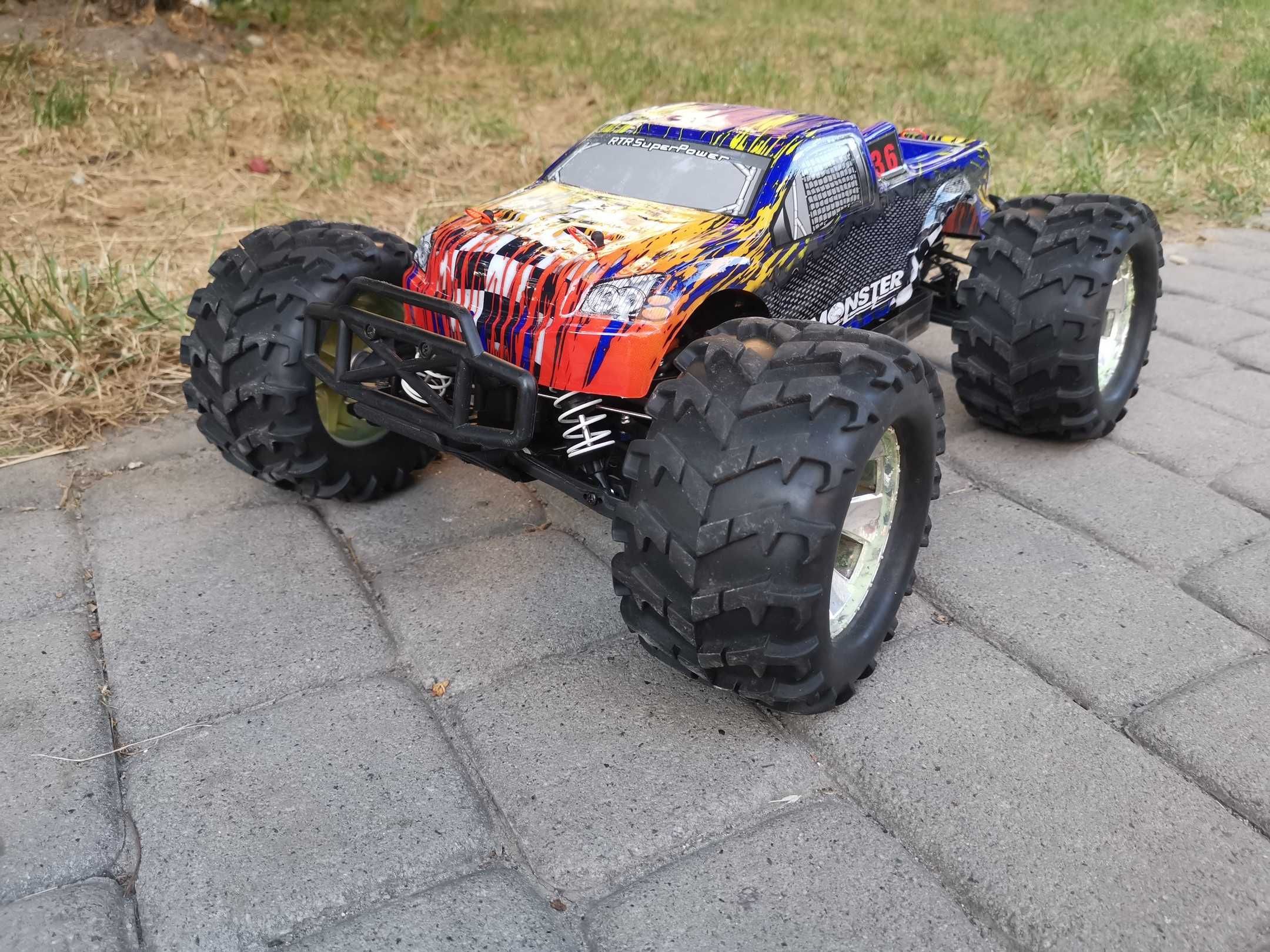 RC машинка FTX Colossus 1/8 4S Hobbywing монстр трак Brushless