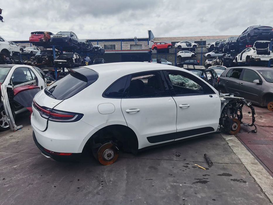 Peças Porsche Macan do ano 2018