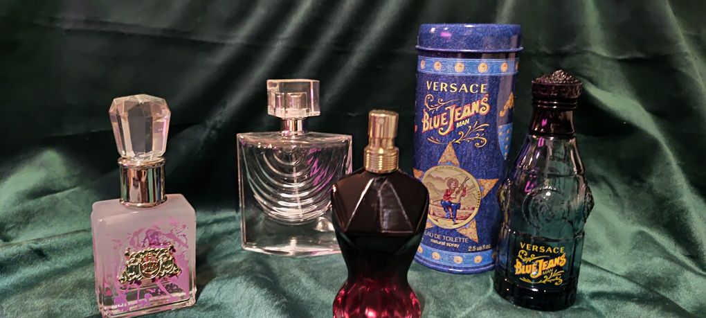 Puste flakony po perfumach