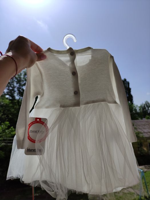 Дитяча біла сукня