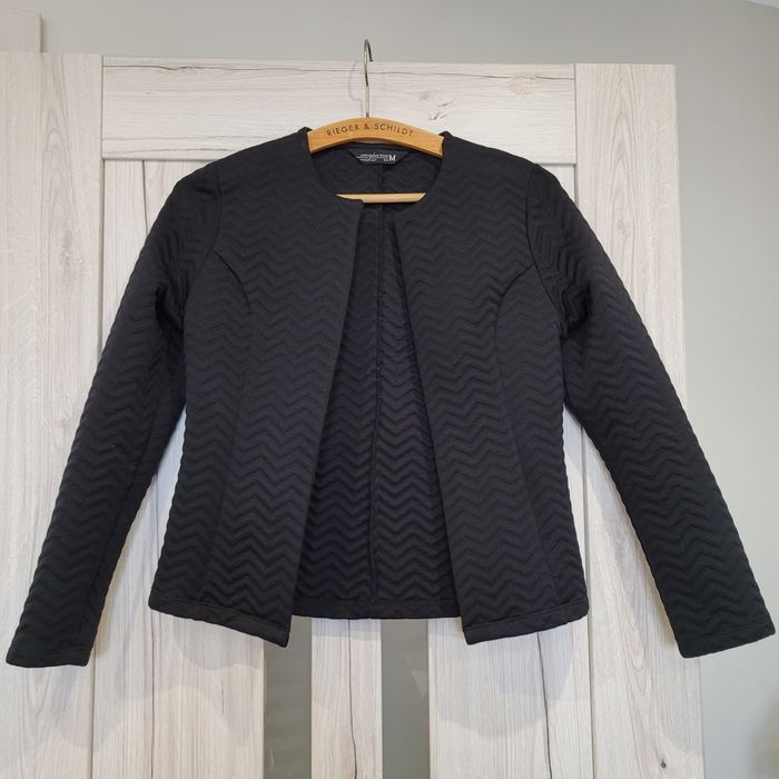 Sprzedam paczkę ubrań rozm 36 Zara, Bershka, Stradivarius, Amisu