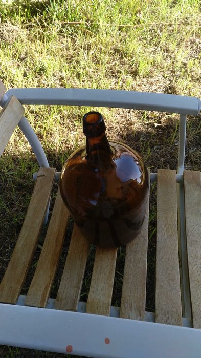 Garrafão antigo em bom estado