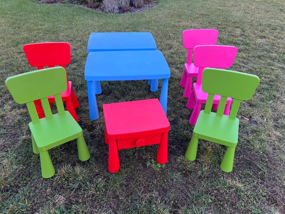 Stoliki, szafeczka nocna i krzesełka Ikea Mammut