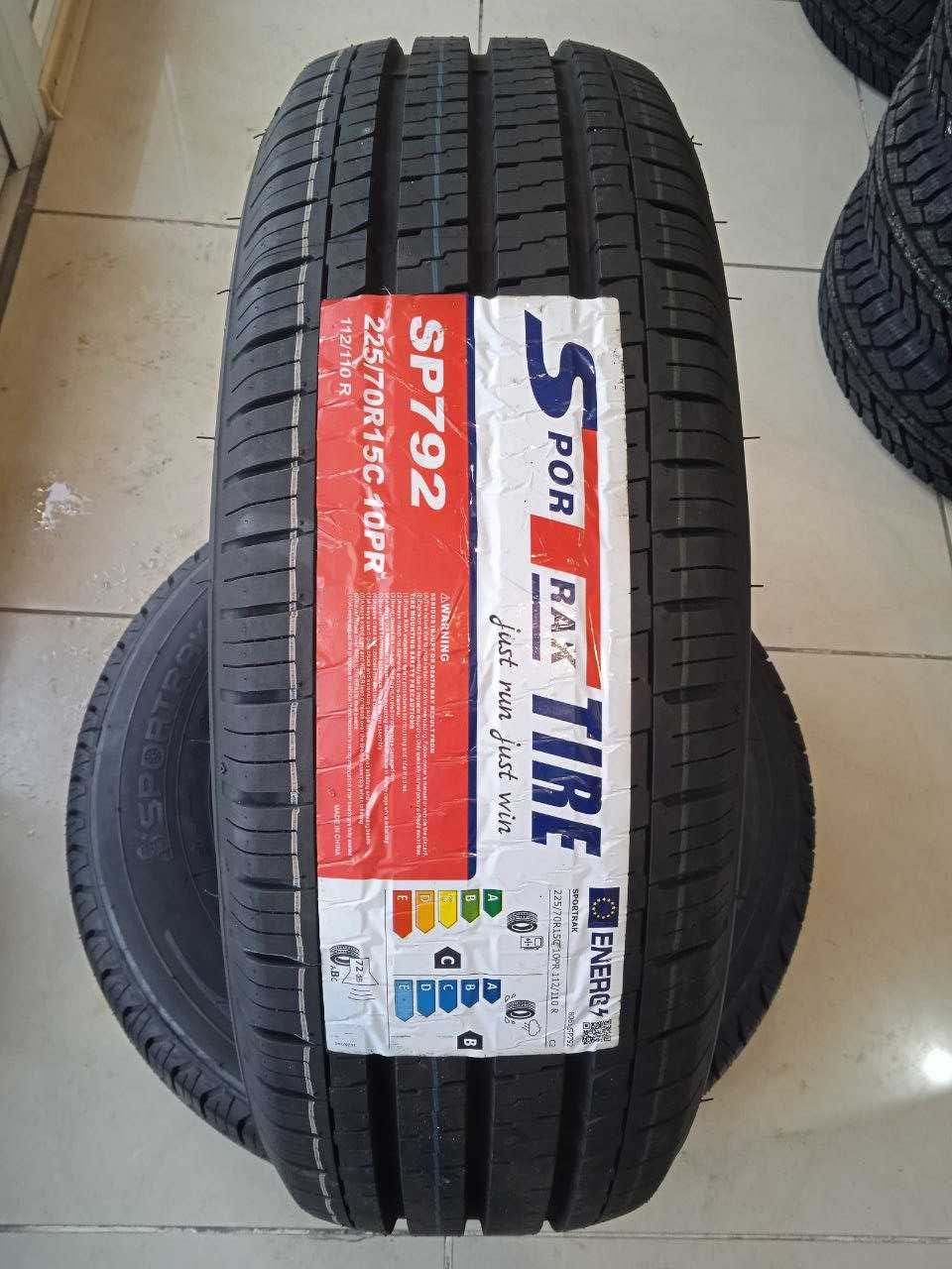 Шина 225/70 R15c SporTrak