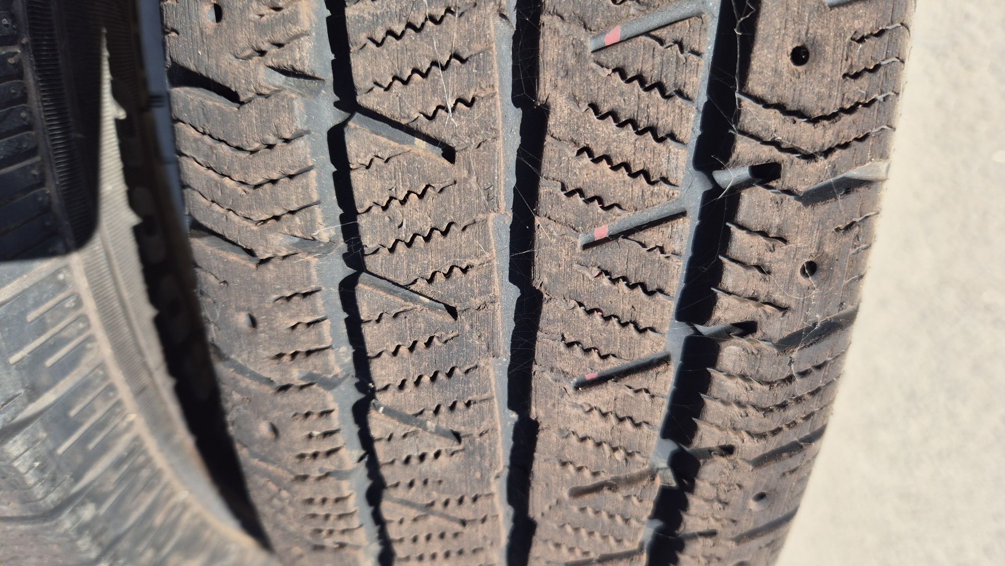100zł/szt. OKAZJA TANIO opona 155 R12 C KIA K2500