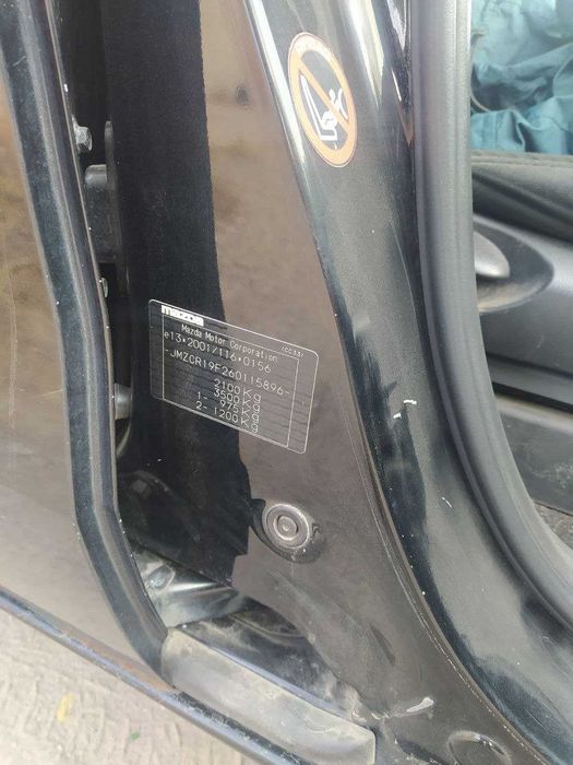 Mazda 5 2005 года 2,0 газ-бензин !